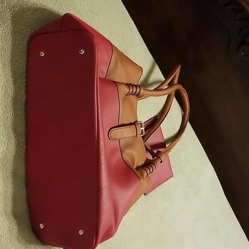 Purse - Picture 4 of 4